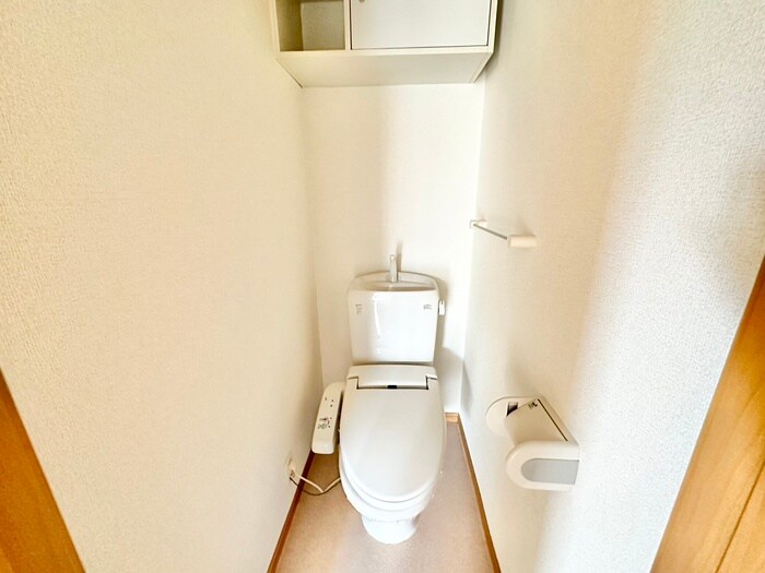 物件内観写真10　(トイレ)