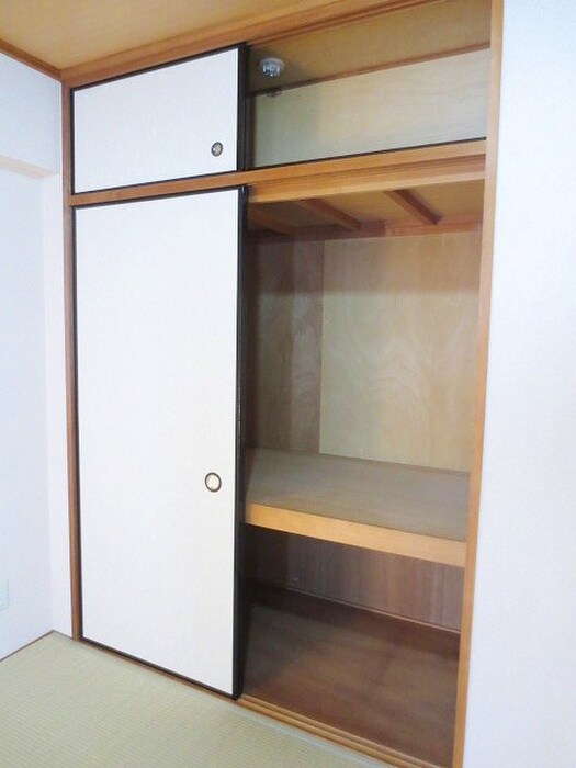 物件内観写真18　(収納)