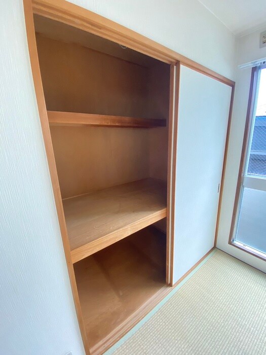 物件内観写真14　(収納)