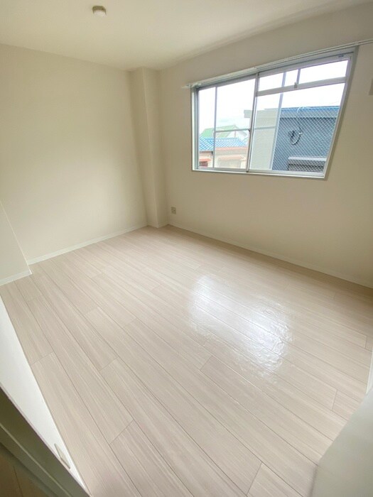 物件内観写真21　(居室)