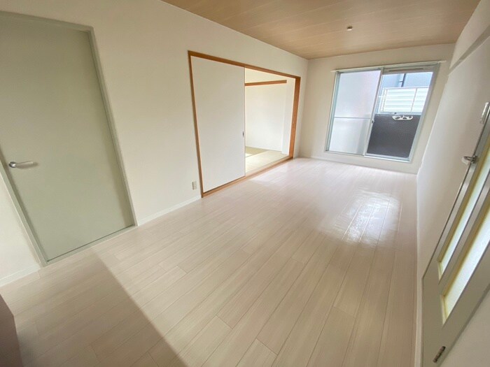 物件内観写真22　(居室)