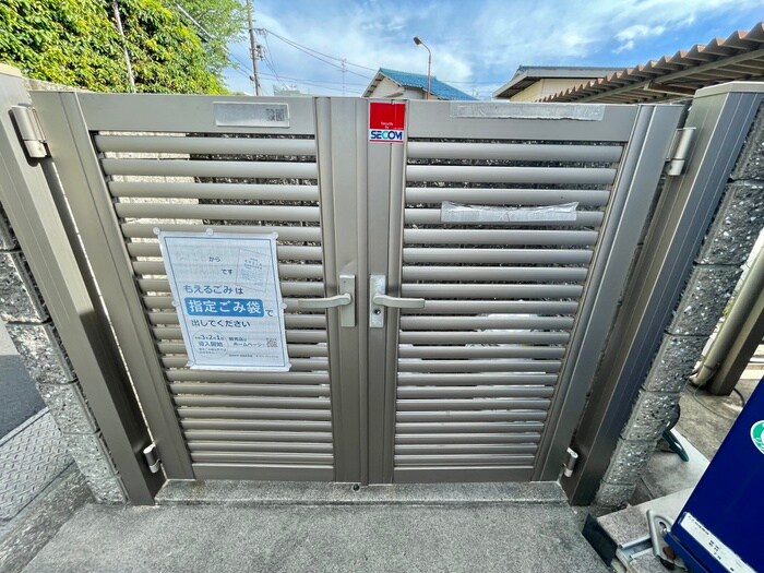 物件外観写真6　(建物設備)