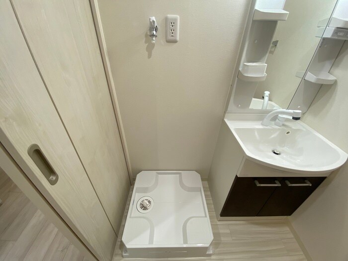 物件内観写真19　(洗濯機置場)