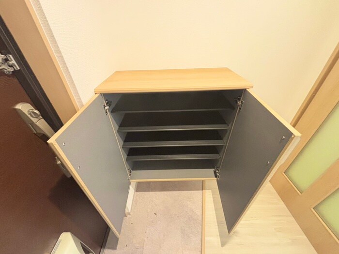 物件内観写真18　(靴箱)