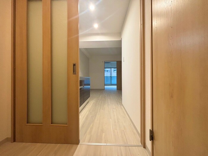 物件内観写真20　(廊下)