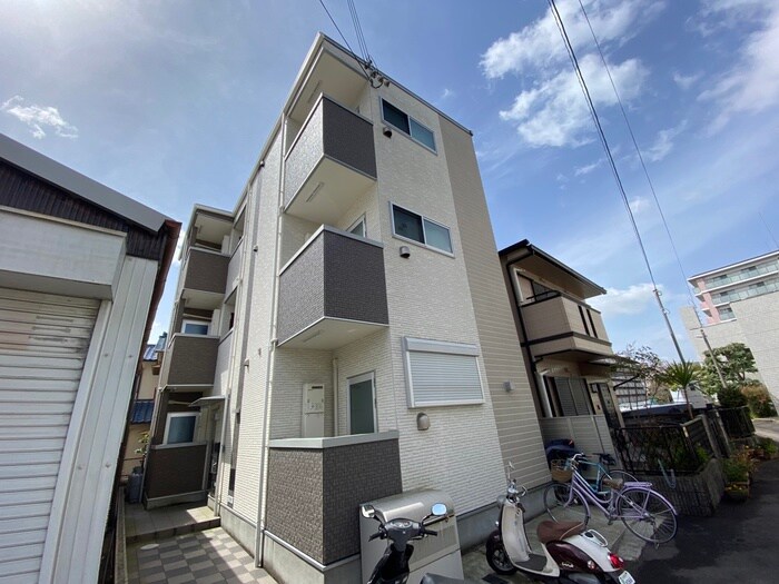 物件外観写真1　(外観写真)