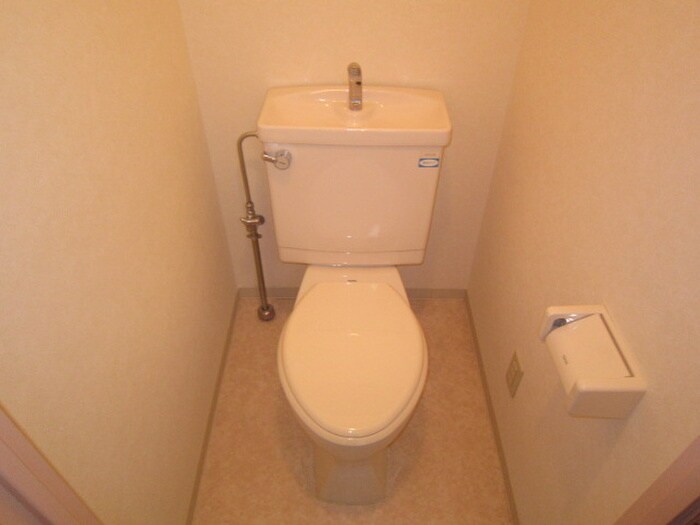 物件内観写真13　(トイレ)