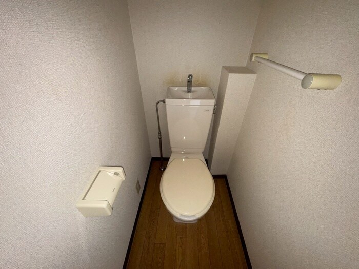 物件内観写真11　(トイレ)