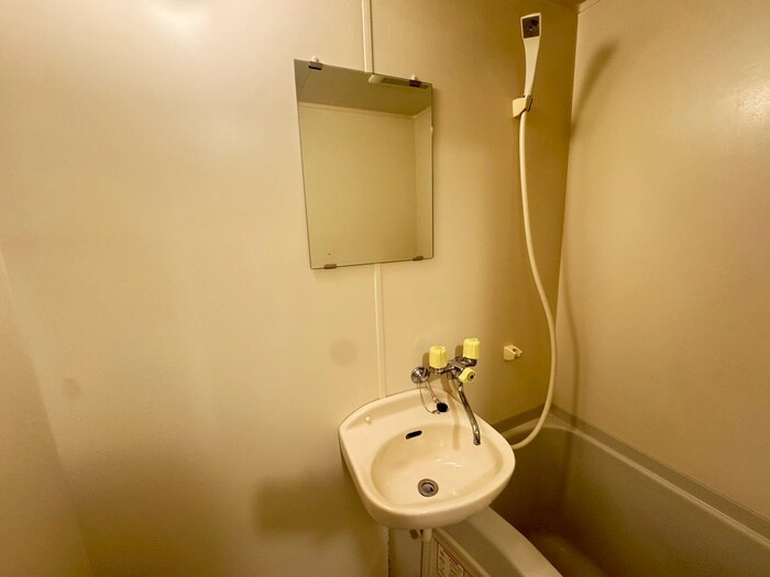 物件内観写真12　(洗面)