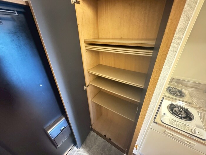 物件内観写真15　(靴箱)