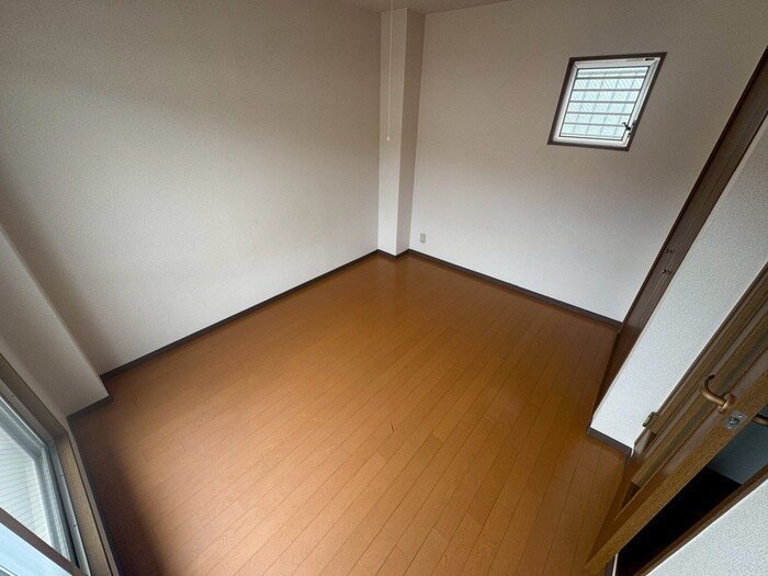 物件内観写真21　(居室)