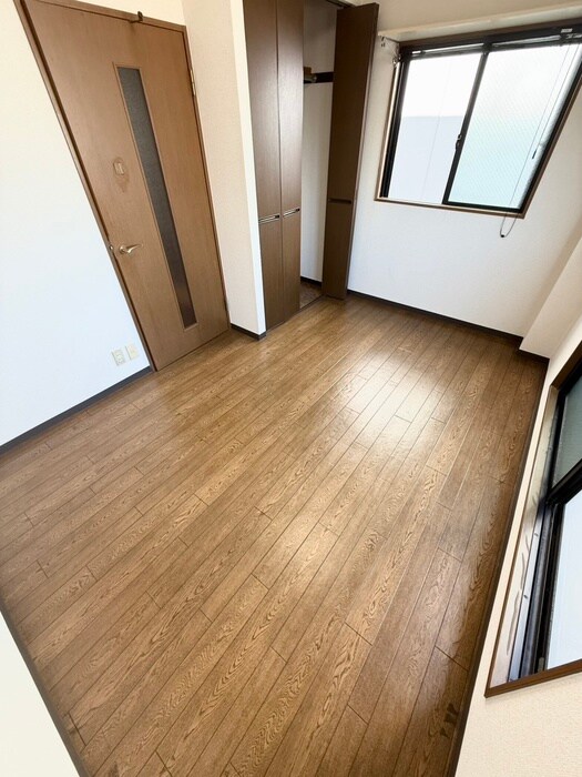 物件内観写真11　(居室)