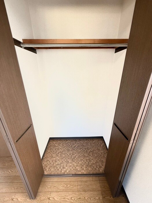 物件内観写真13　(収納)