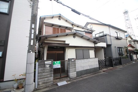 上本町賃貸貸家外観写真