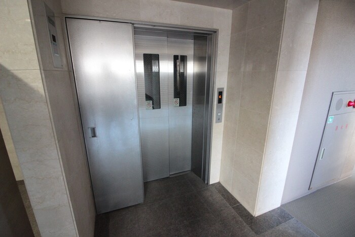 物件外観写真6　(建物設備)