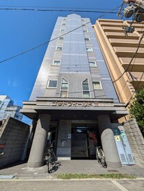 ゴッドフィ－ルドⅢの外観写真