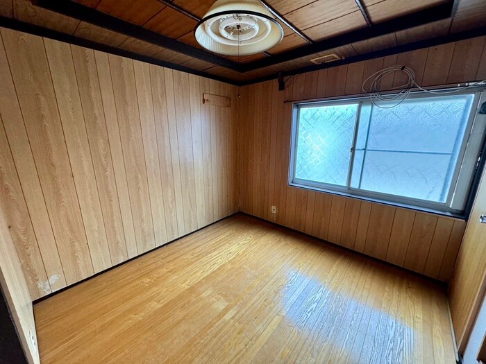 物件内観写真10　(居室)