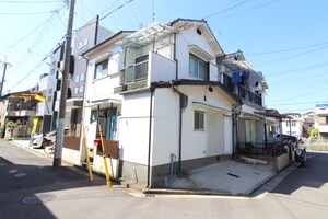 春日町貸家外観写真