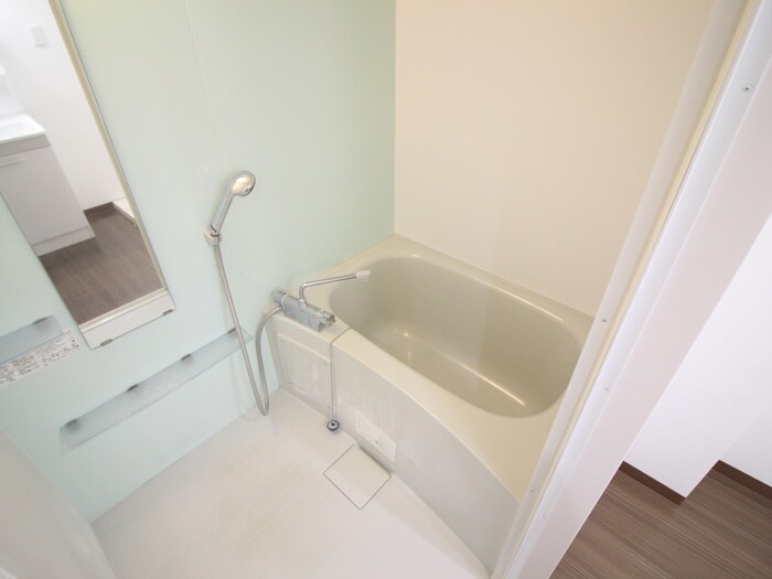 物件内観写真10　(バス／シャワールーム等)