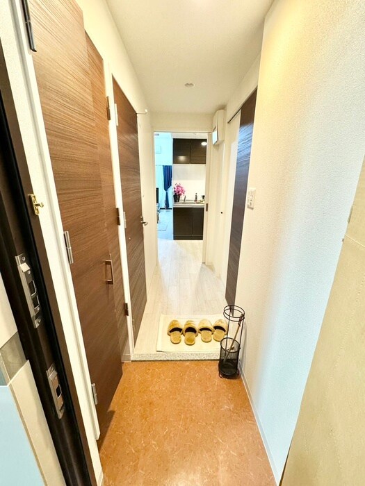 物件内観写真15　(玄関)