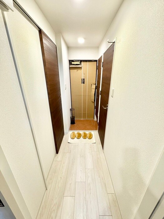 物件内観写真18　(廊下)