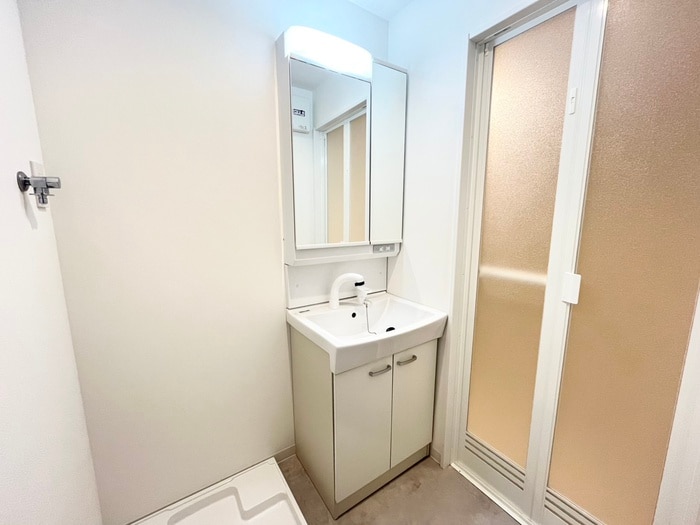 物件内観写真9　(洗面)