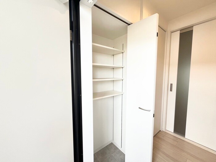 物件内観写真17　(靴箱)