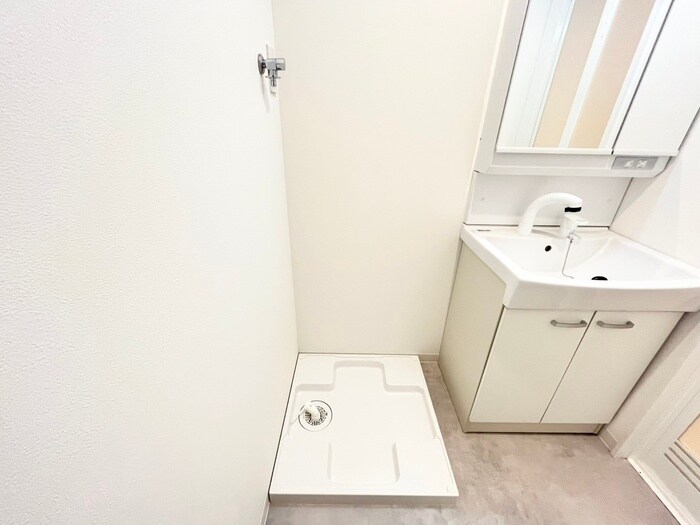 物件内観写真21　(洗濯機置場)