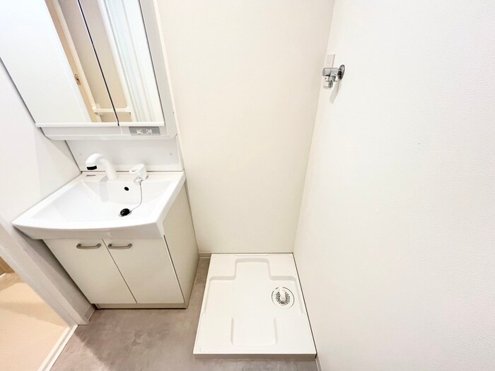 物件内観写真21　(洗濯機置場)