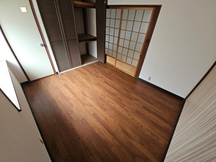 物件内観写真18　(居室)