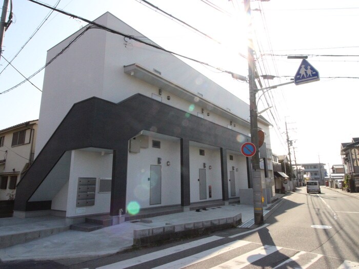 物件外観写真1　(外観写真)