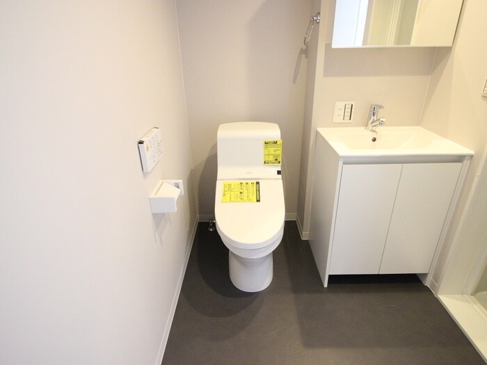 物件内観写真10　(トイレ)