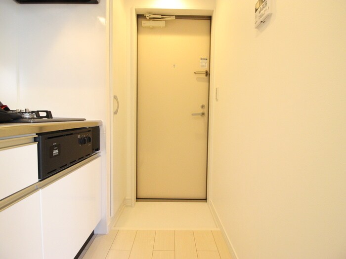 物件内観写真20　(玄関)