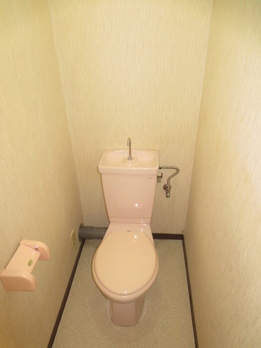 物件内観写真14　(トイレ)