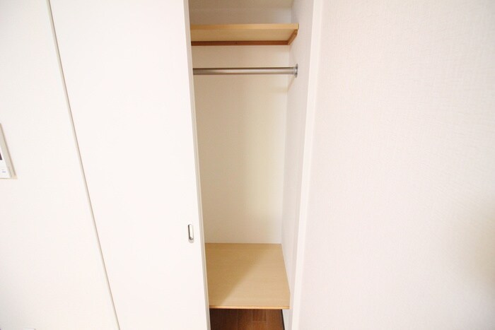 物件内観写真11　(収納)