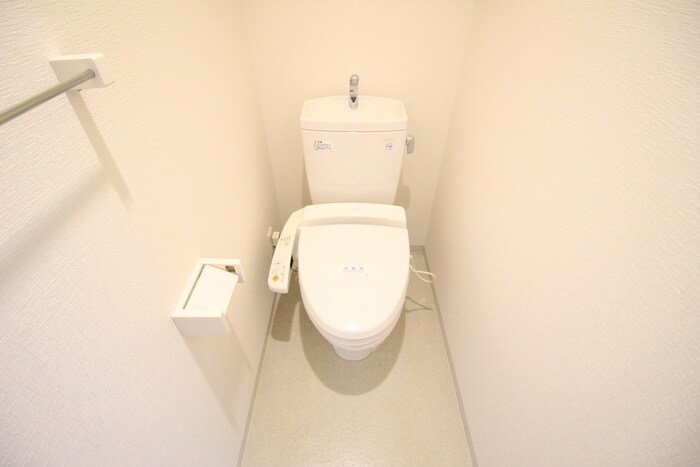 物件内観写真13　(トイレ)