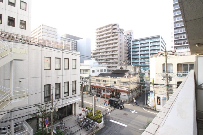 物件内観写真22　(室内からの展望)