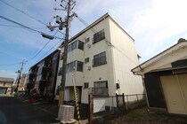 双康マンションの外観写真