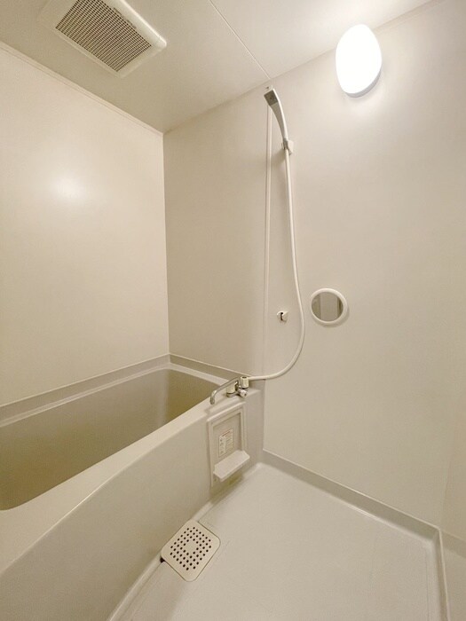 物件内観写真12　(バス／シャワールーム等)
