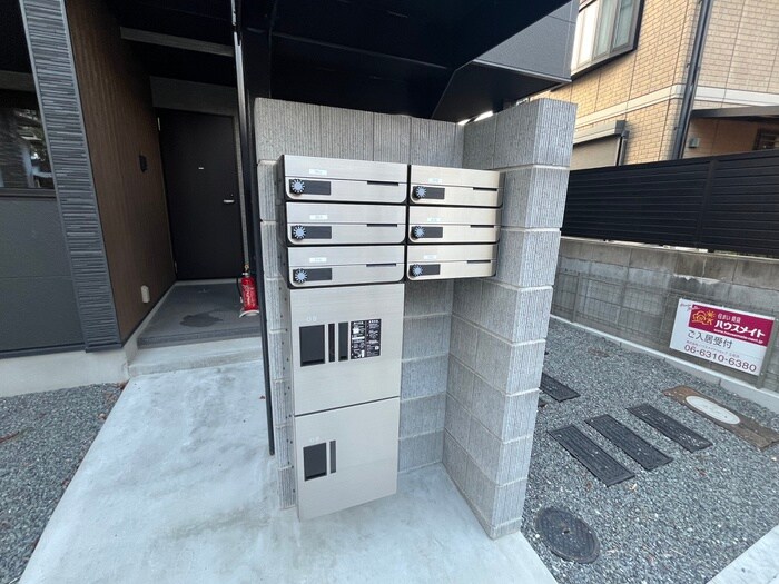 物件外観写真4　(建物設備)