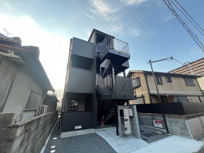 物件外観写真6　(外観写真)