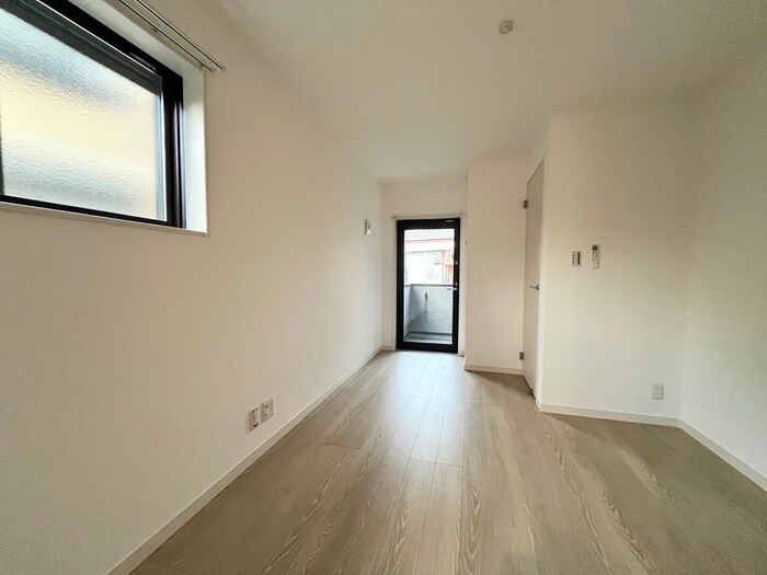 物件内観写真12　(居室)