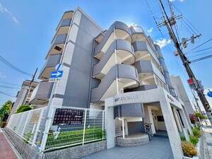 アートスクエア外観写真