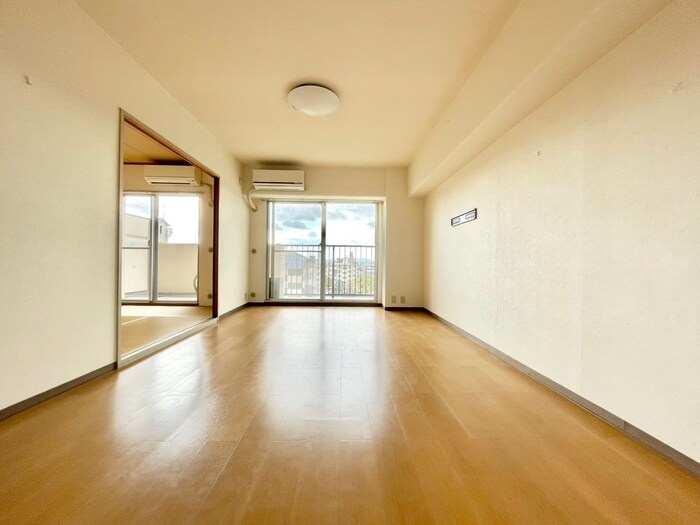 物件内観写真5　(居室)