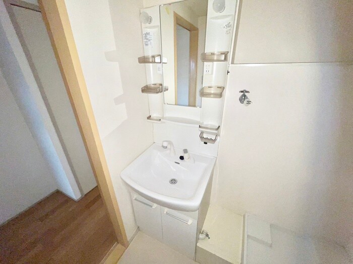 物件内観写真12　(洗面)