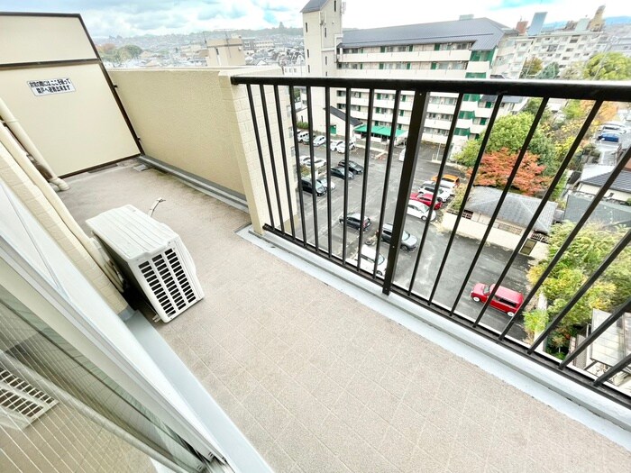 物件内観写真18　(室内からの展望)