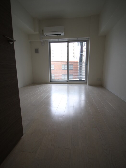 物件内観写真11　(居室)