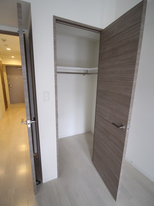 物件内観写真12　(収納)