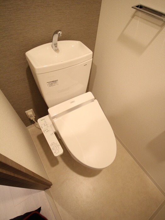 物件内観写真15　(トイレ)