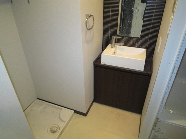 物件内観写真9　(洗面)